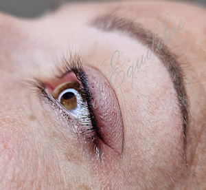Maquillage permanent yeux